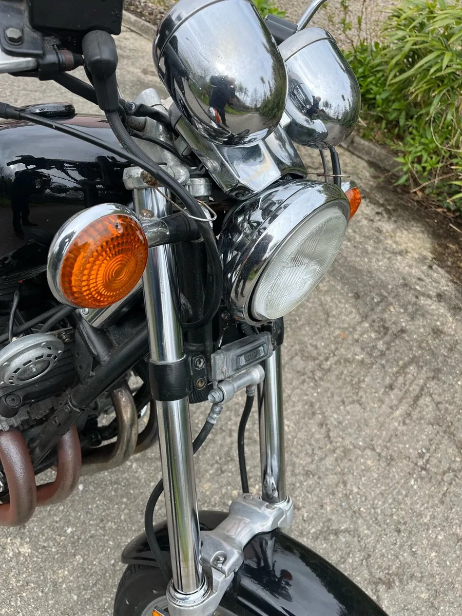 YAMAHA XJ 700 s 1985 - Image 2