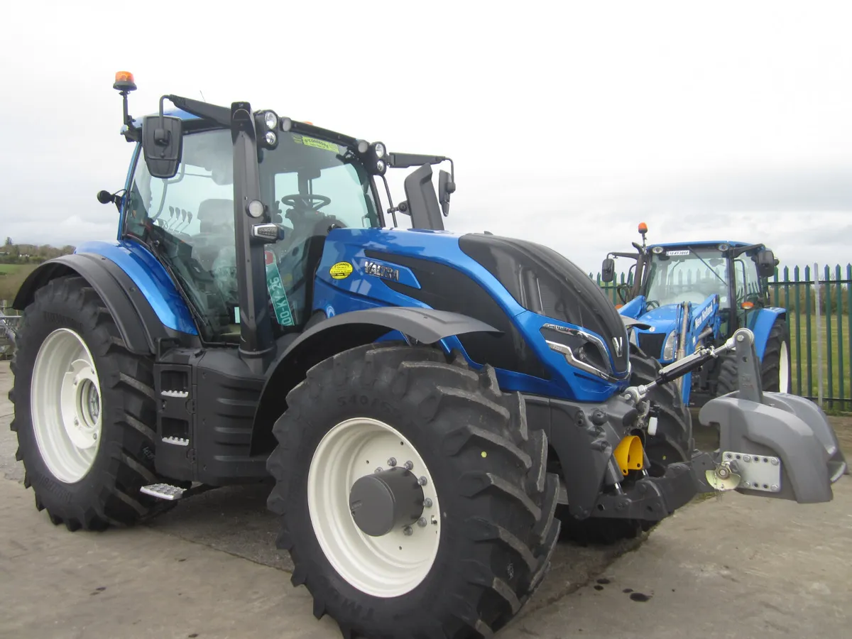 VALTRA T235 ACTIVE..DEMO... - Image 1