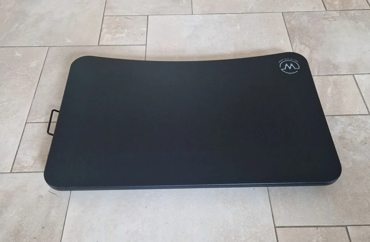 Adjustable desk - Image 2