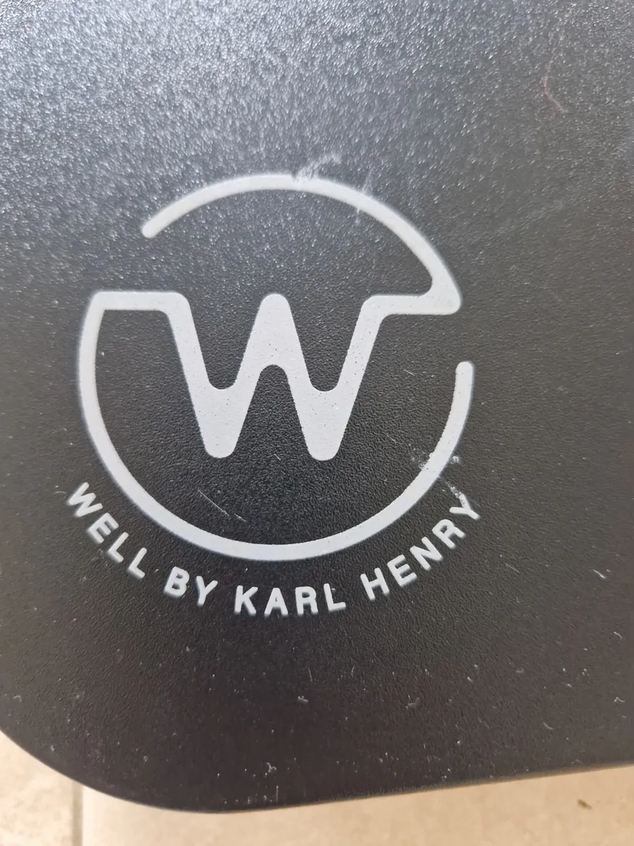 Adjustable desk - Image 3