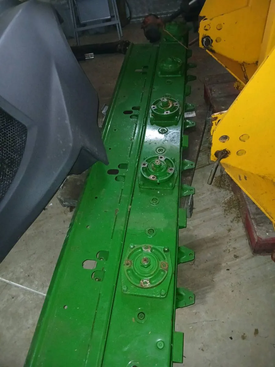 John deere 1365 - Image 1