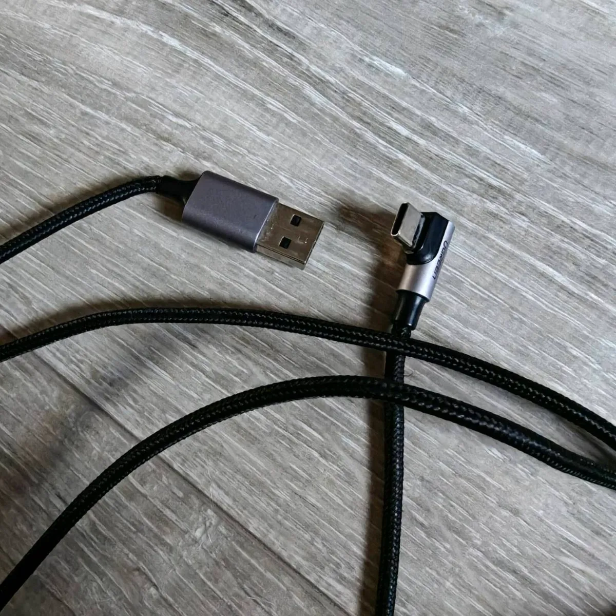 3m USB A to USB C angle cable - Image 1