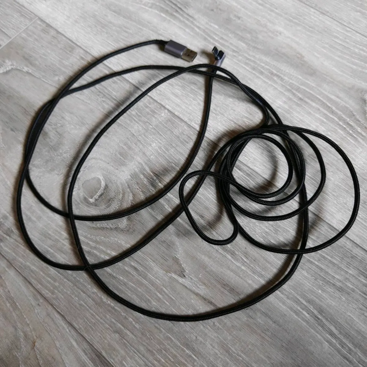 3m USB A to USB C angle cable - Image 2