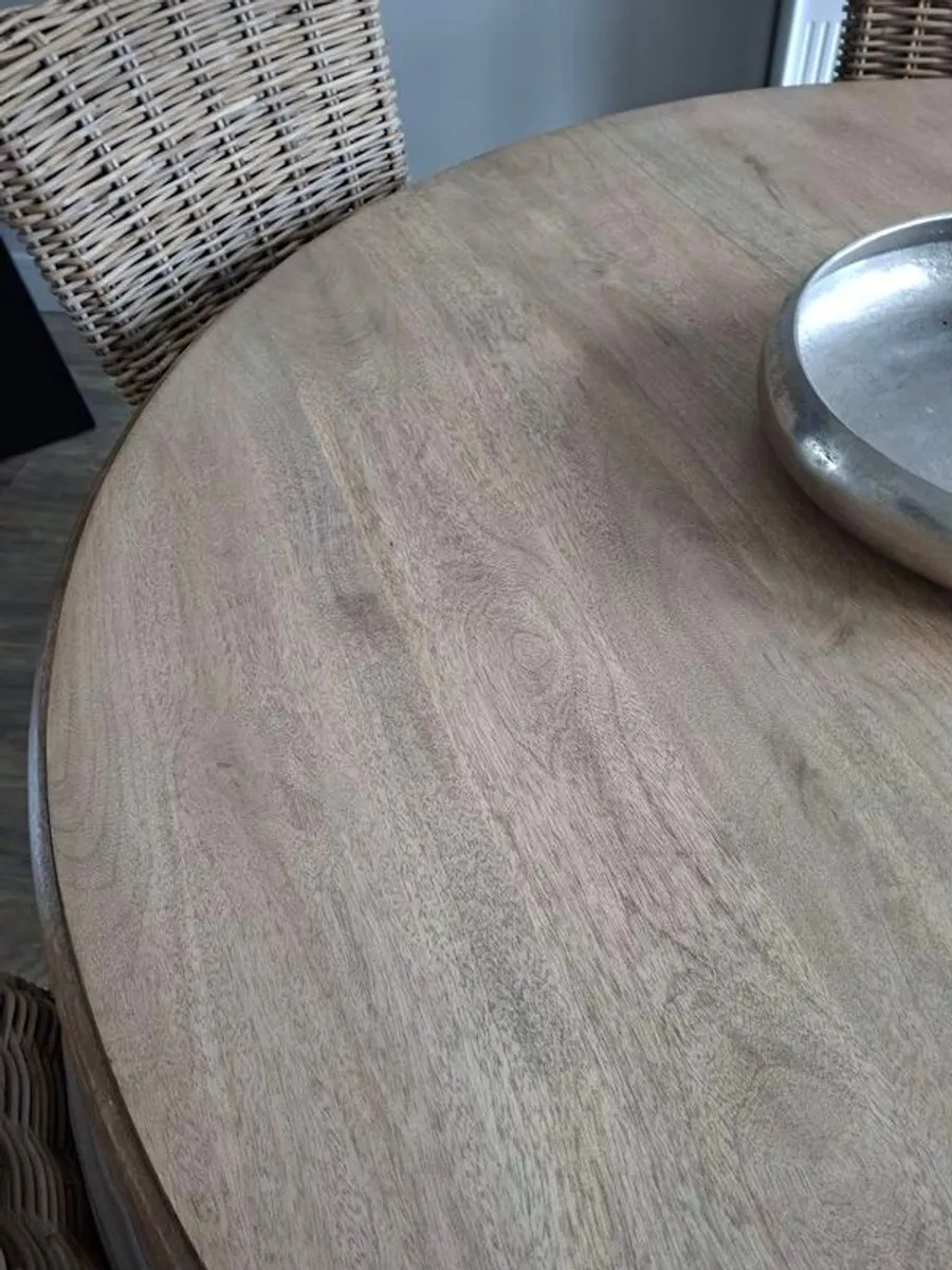 Dining table - Image 3