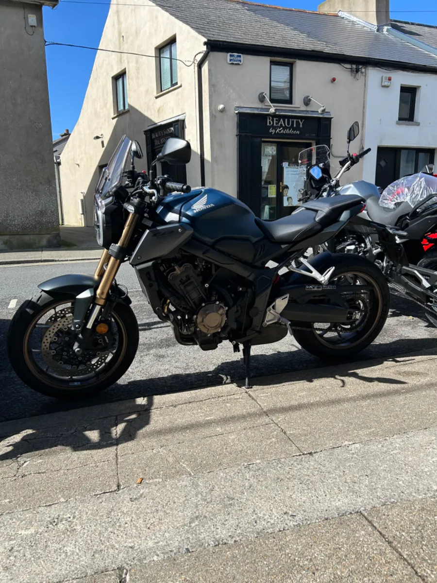 241 Honda CB650R - Image 2