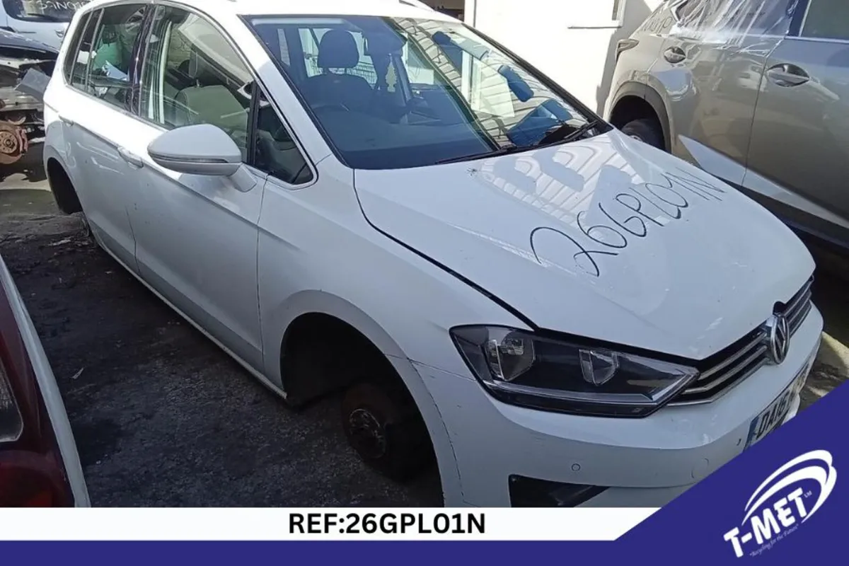 2016 VOLKSWAGEN GOLF PLUS BREAKING FOR PARTS - Image 1