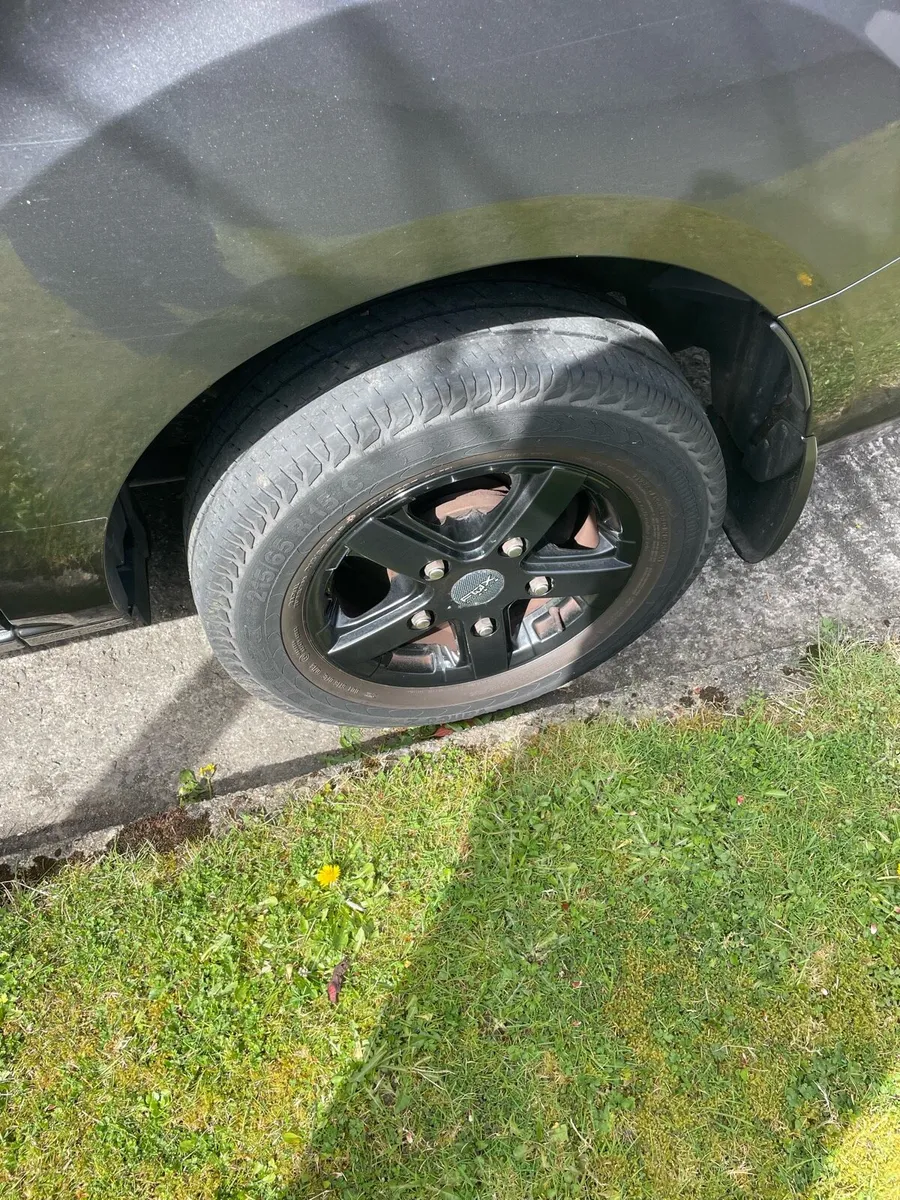 2018 Ford Transit Custom SWB - Image 2