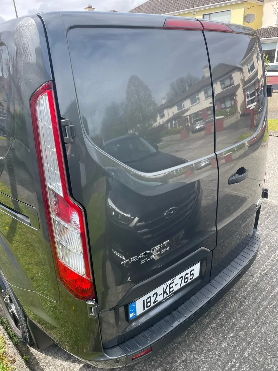 2018 Ford Transit Custom SWB - Image 4