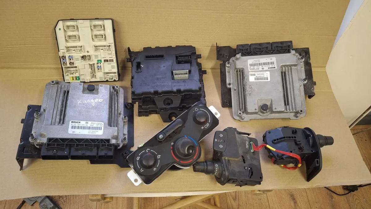 Renault Kangoo bits and bobs - Image 1