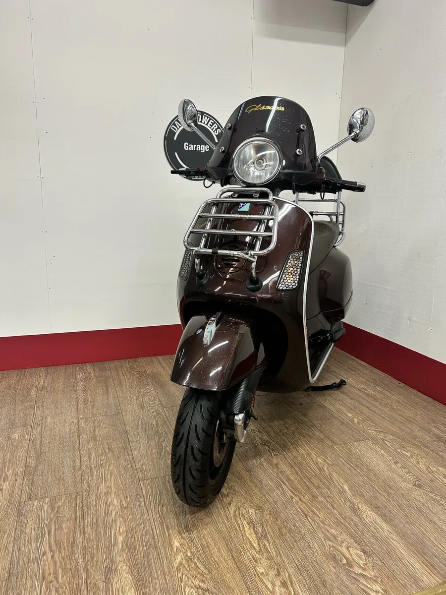 2011 Vespa GTS300 - Image 1