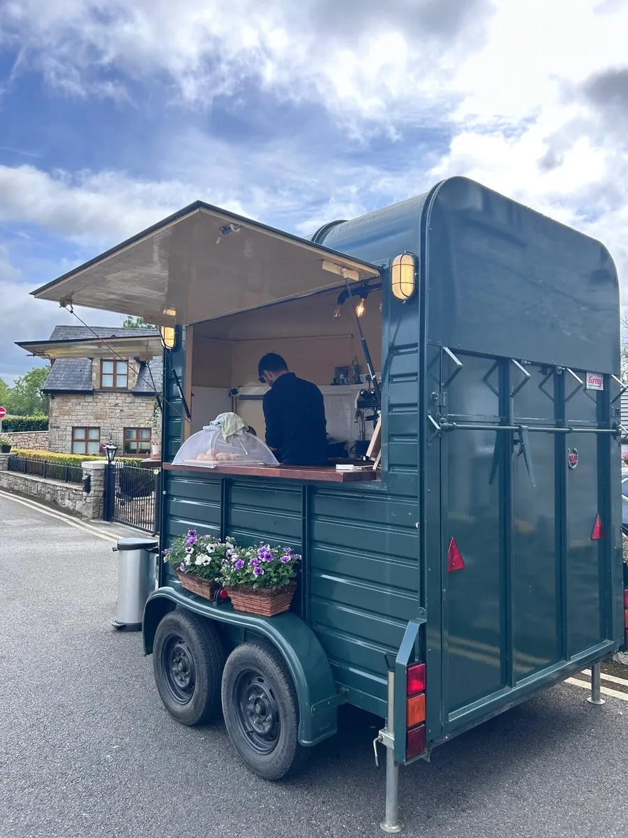 Mobile Coffee Horse Box – Ready to Trade - Image 1