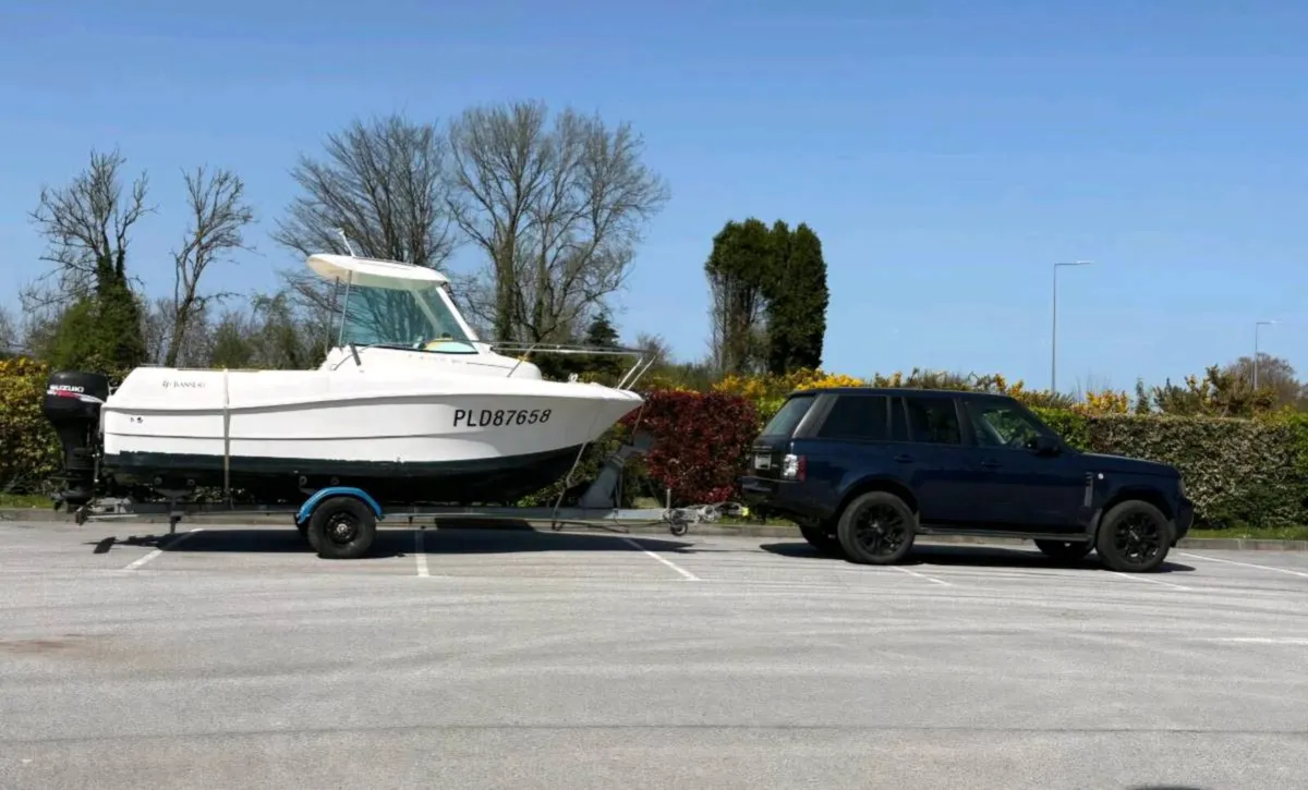 Merry Fisher 585 Marlin Boat - Image 3