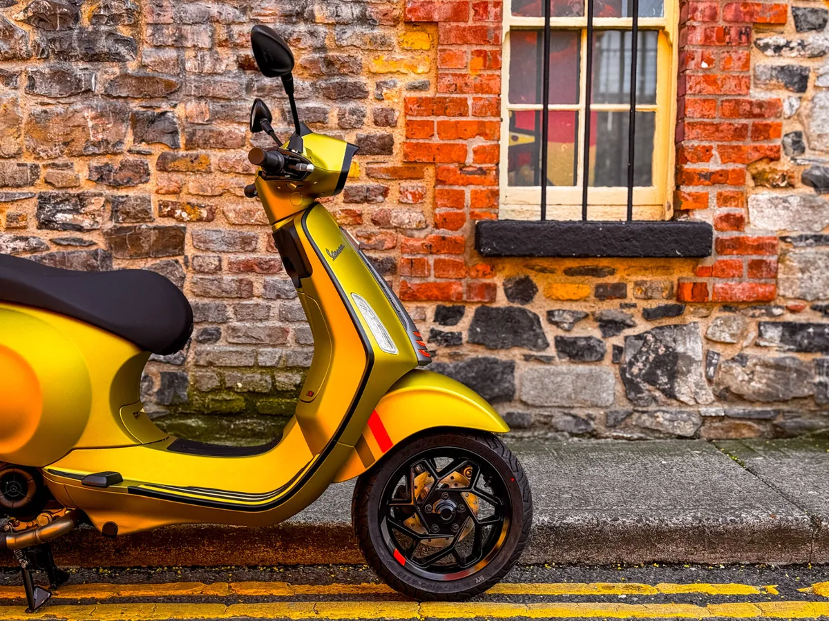 Vespa Sprint 50 S - Image 2