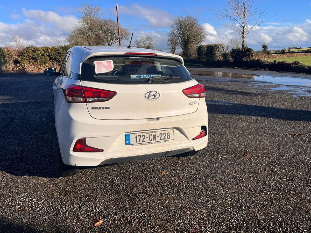 Hyundai i20 Hatchback- 3 door - Image 2
