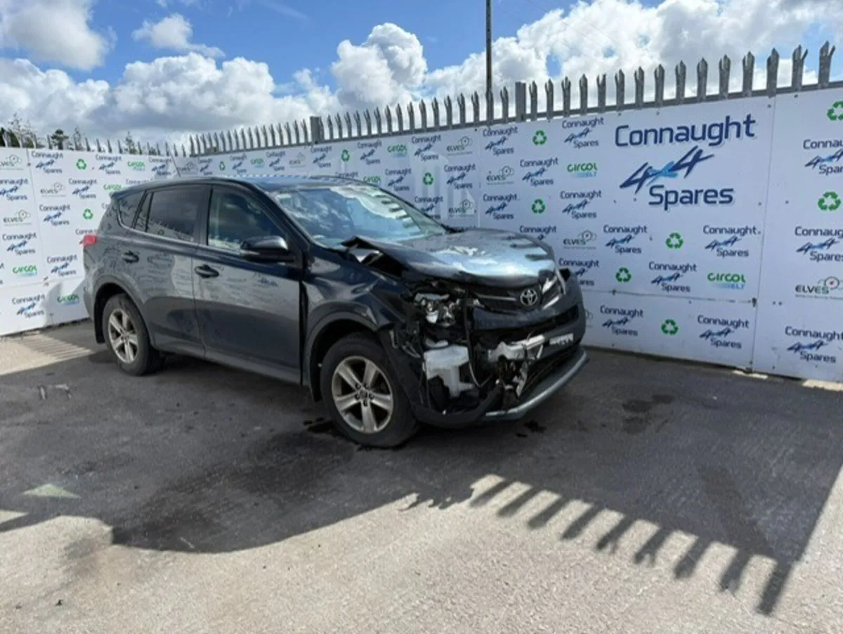 2015 TOYOTA RAV4 2.0D JUST IN FOR BREAKING - Image 1