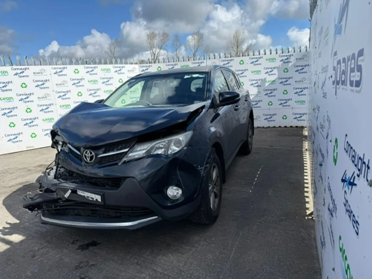 2015 TOYOTA RAV4 2.0D JUST IN FOR BREAKING - Image 2