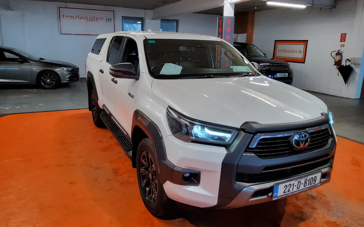 Toyota Hilux 2022 - Image 1