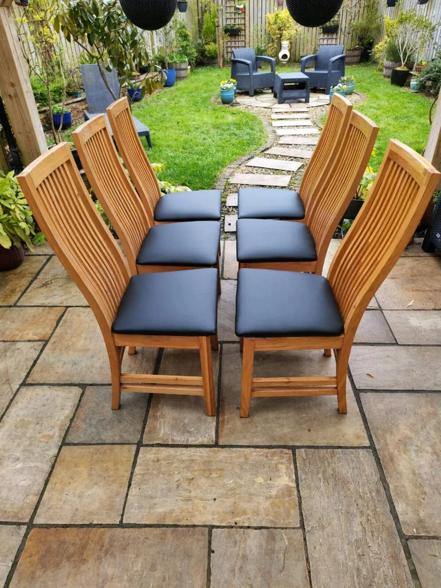 6 oak chairs - Image 1
