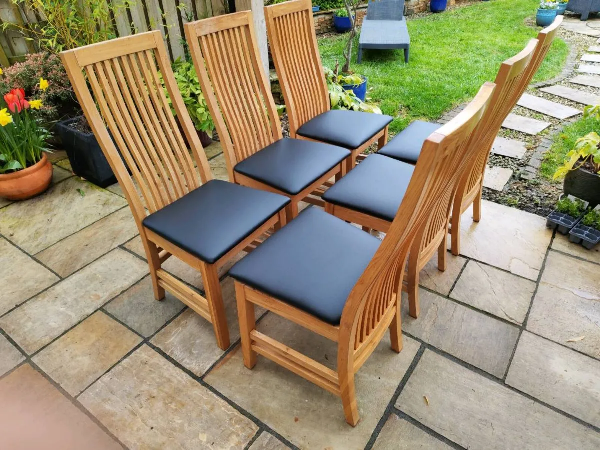 6 oak chairs - Image 3