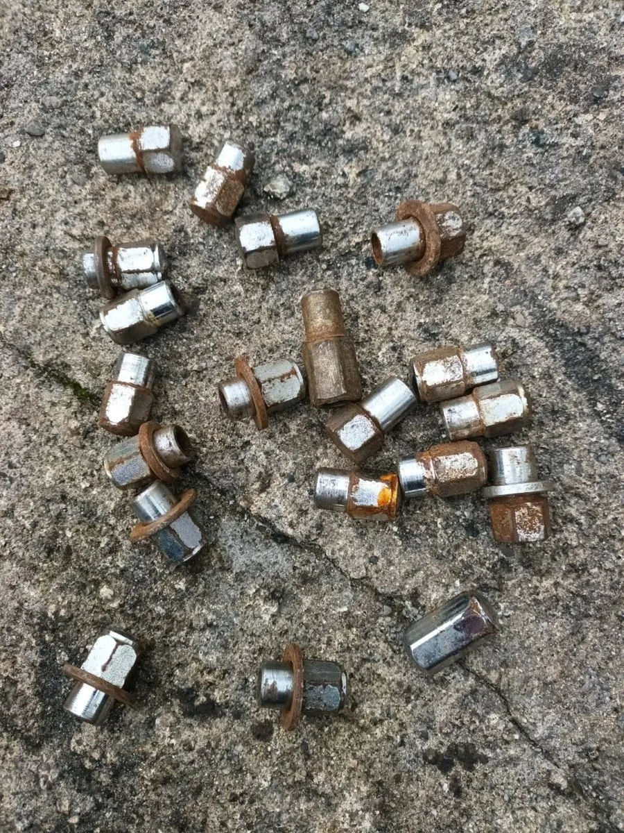 Classic Mini Chrome Wheel Studs - Image 2