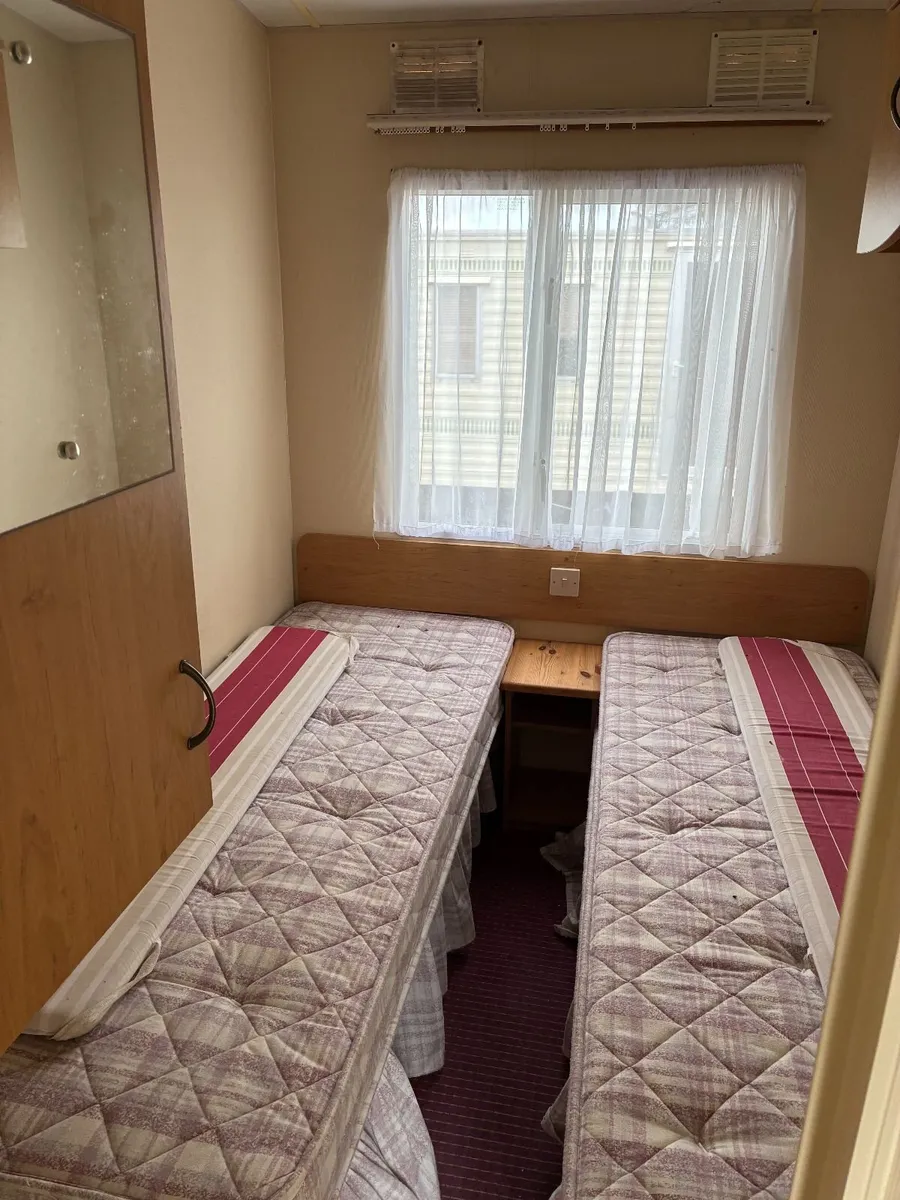 Mobile Home - Image 2