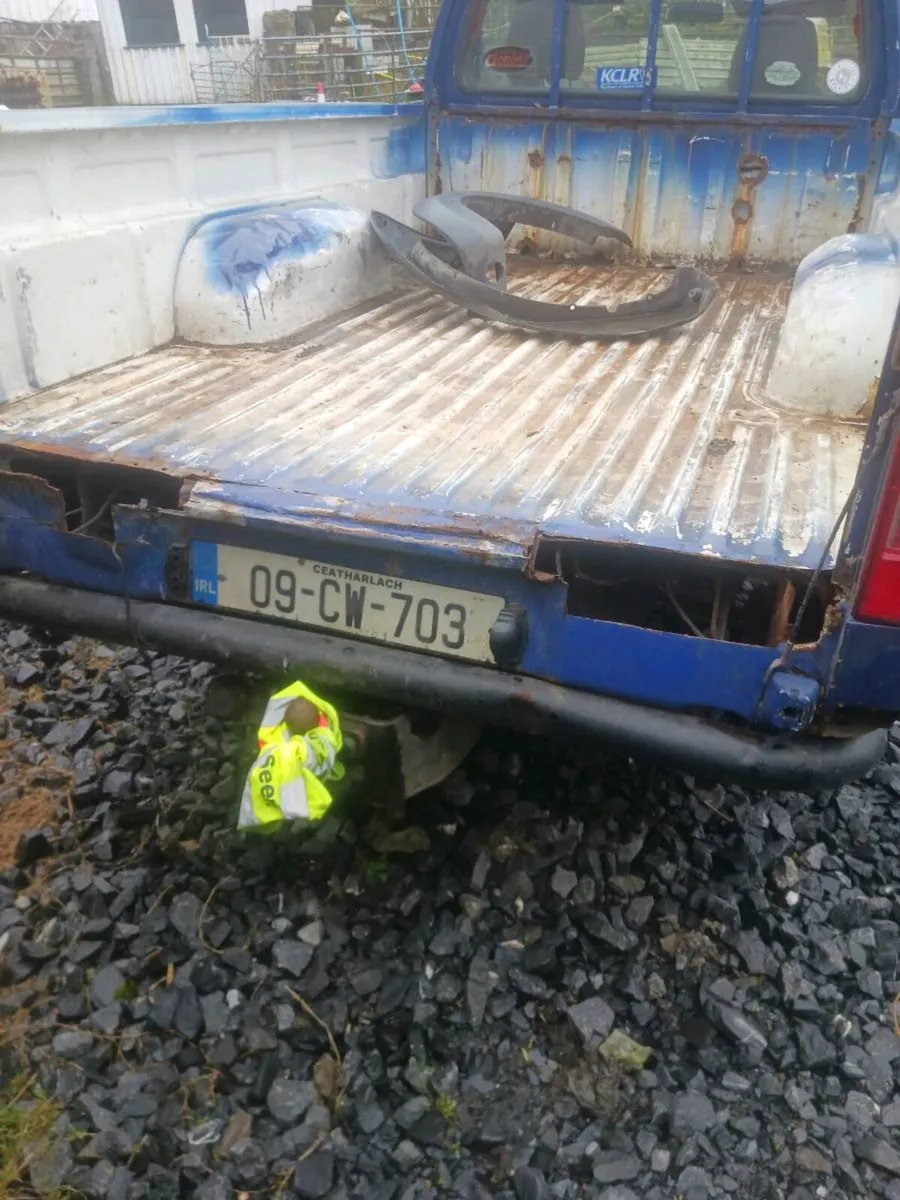 Ford ranger - Image 4
