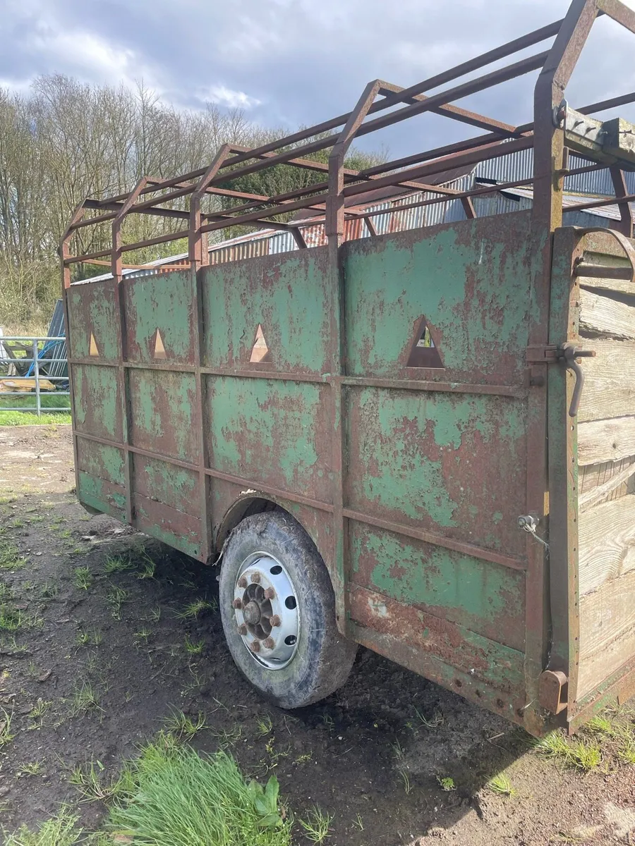 Cattle Trailer - Image 2