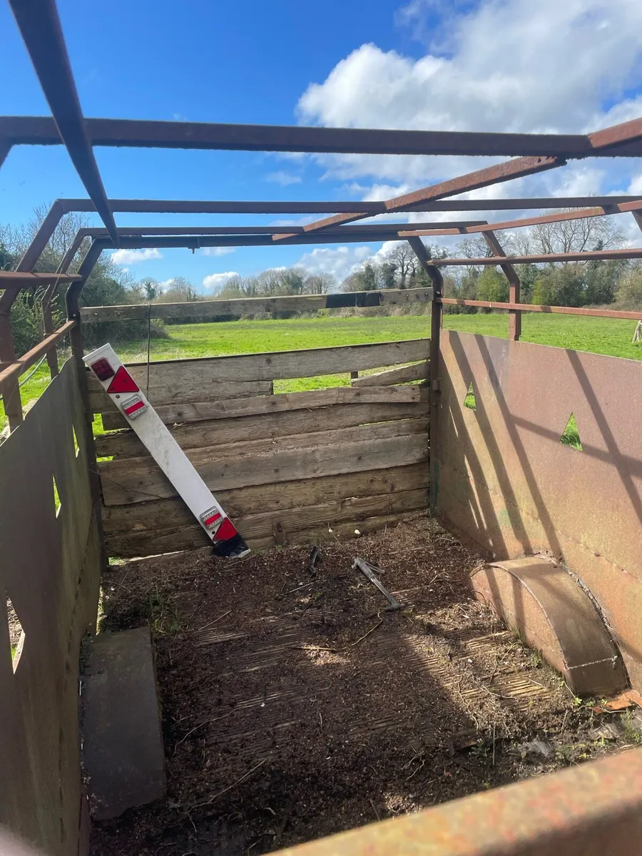 Cattle Trailer - Image 4