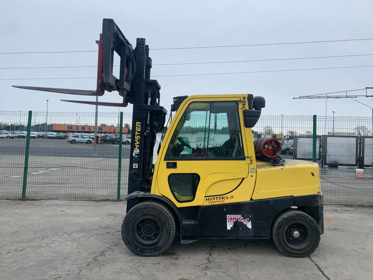 BID ONLINE NOW -  2018 HYSTER 5T GAS FORKLIFT - Image 2