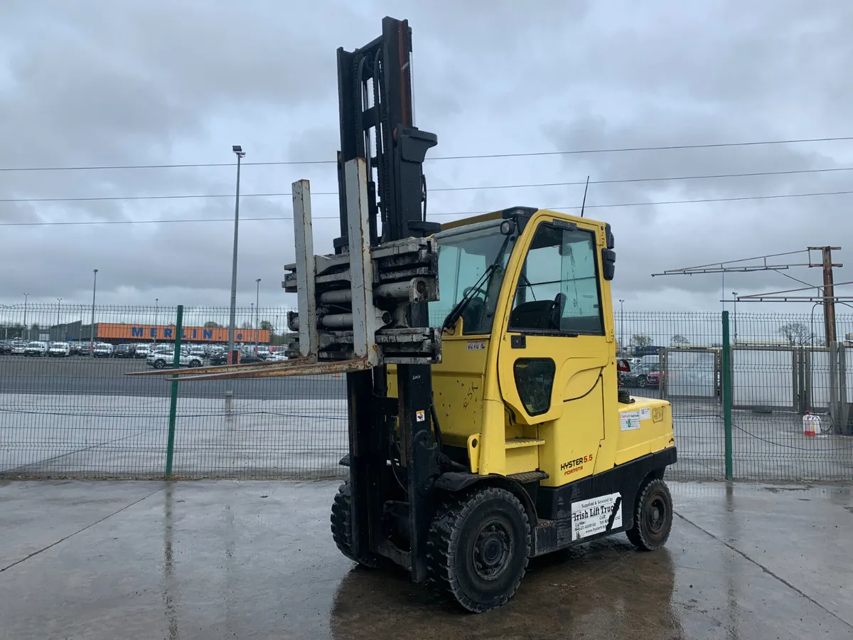 BID ONLINE NOW - 2012 HYSTER 5.5T GAS FORKLIFT - Image 1