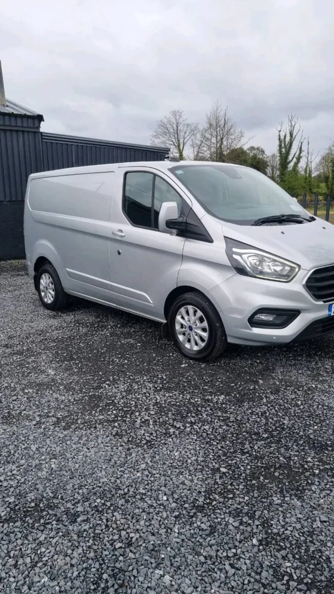 Ford Transit custom - Image 1