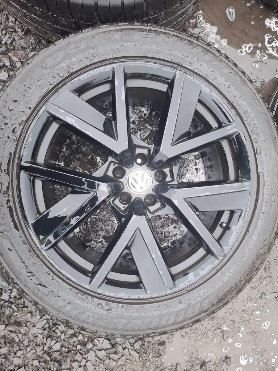 20" Genuine Vw Touareg Alloys with tyres - Image 1