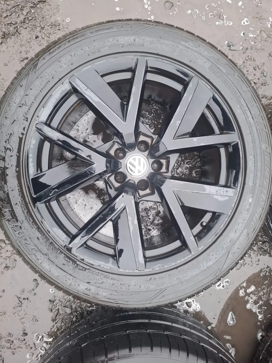 20" Genuine Vw Touareg Alloys with tyres - Image 4