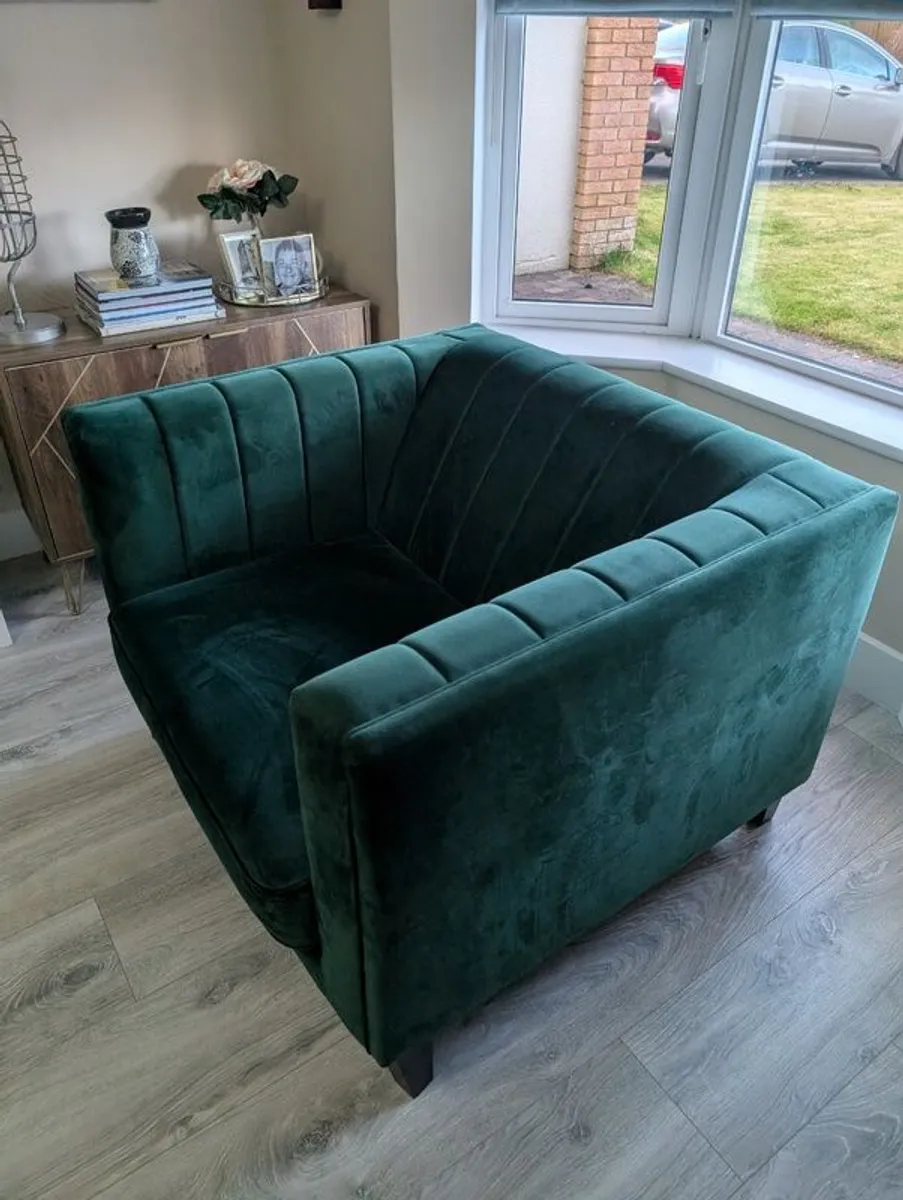 2 Year old Stylish Green Velvet Sofa Set with Footstool in  Excellent Condition - Image 4