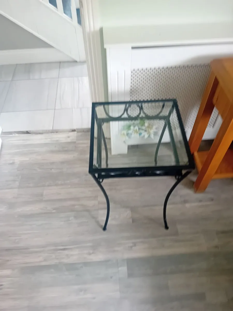 Roth Iron Table with glass top - Image 2