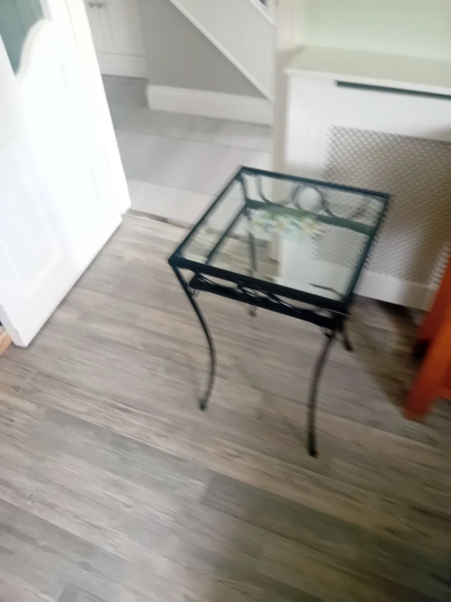 Roth Iron Table with glass top - Image 4