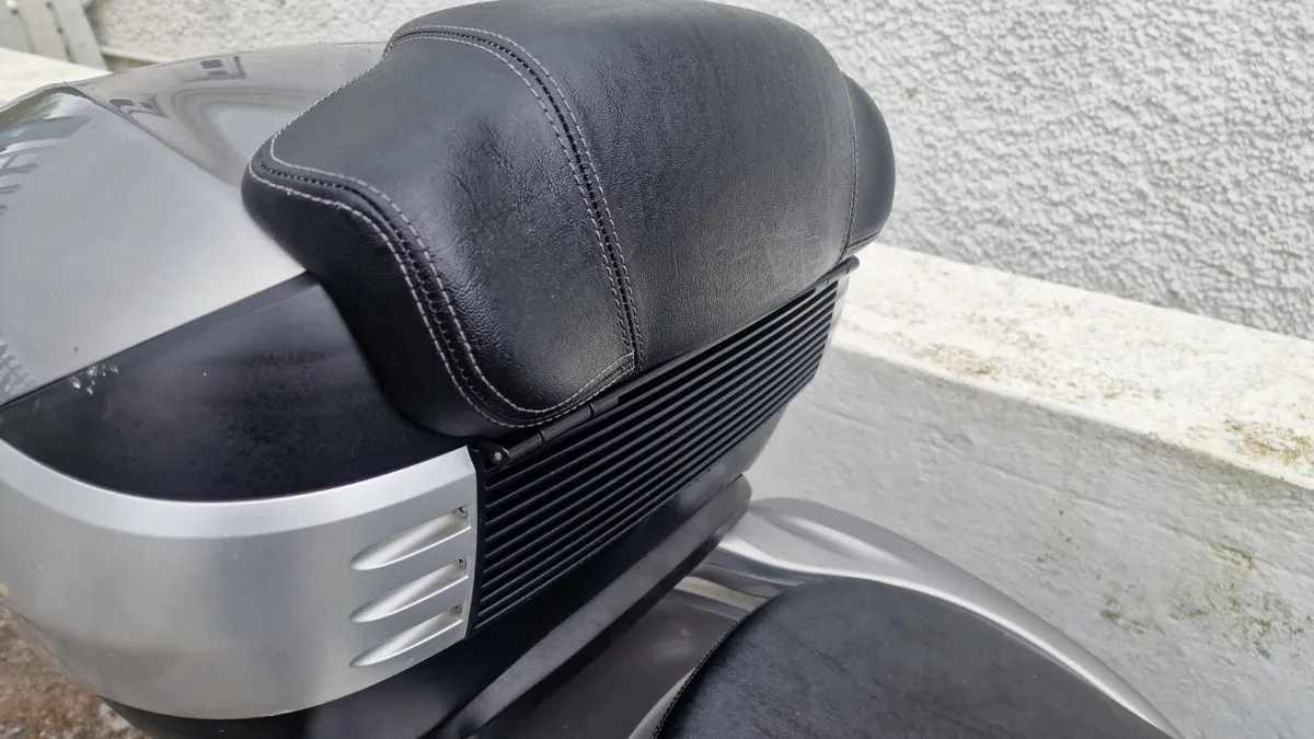 Piaggio X10 @ Doyles Athlone - Image 4