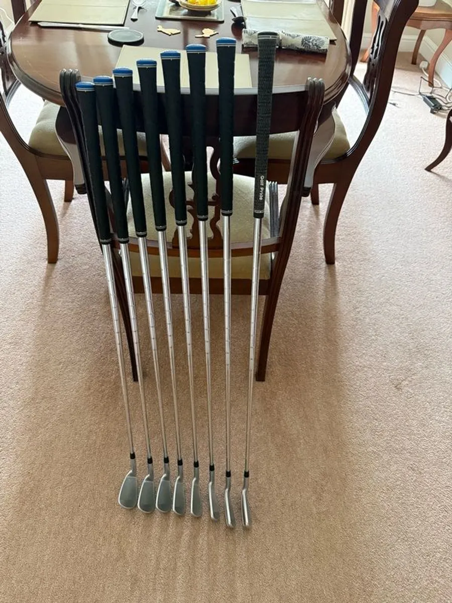 Ping i230 irons - Image 2