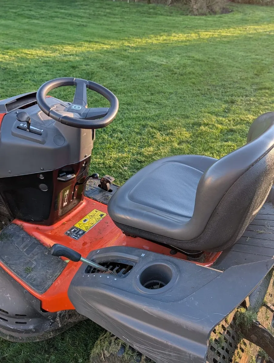Husqvarna TC 239T V-Twin Ride-on Mower - Image 4