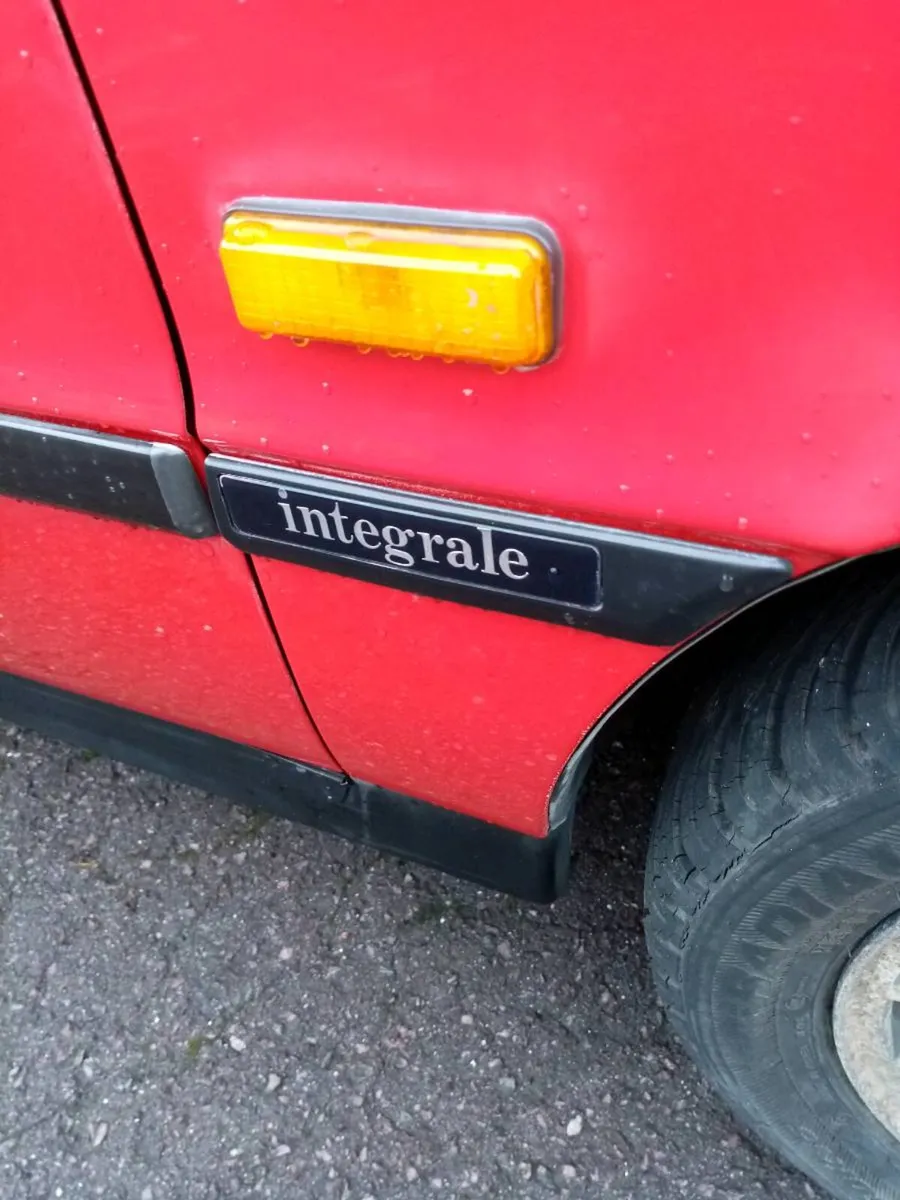 Lancia Dedra INTEGRALE - Image 3