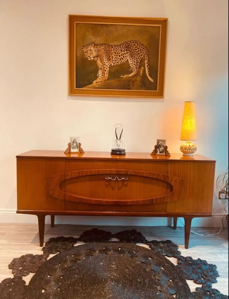 Mid Century Sideboard Drinks Cabinet - Image 1