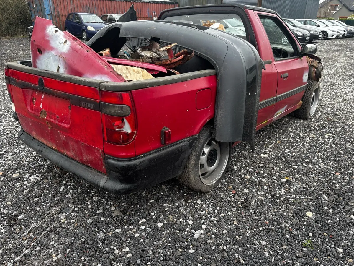 Skoda Felicia pickup for breaking - Image 3