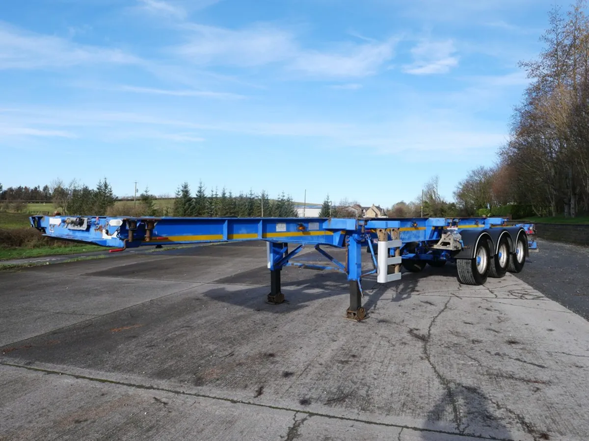 2015 SDC Skeletal Traile 3 Axle T2-01954 - Image 2