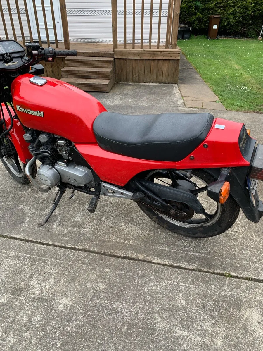 1984 Kawasaki z400f - Image 1