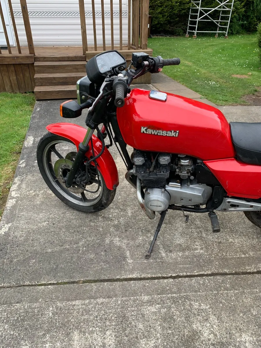 1984 Kawasaki z400f - Image 4