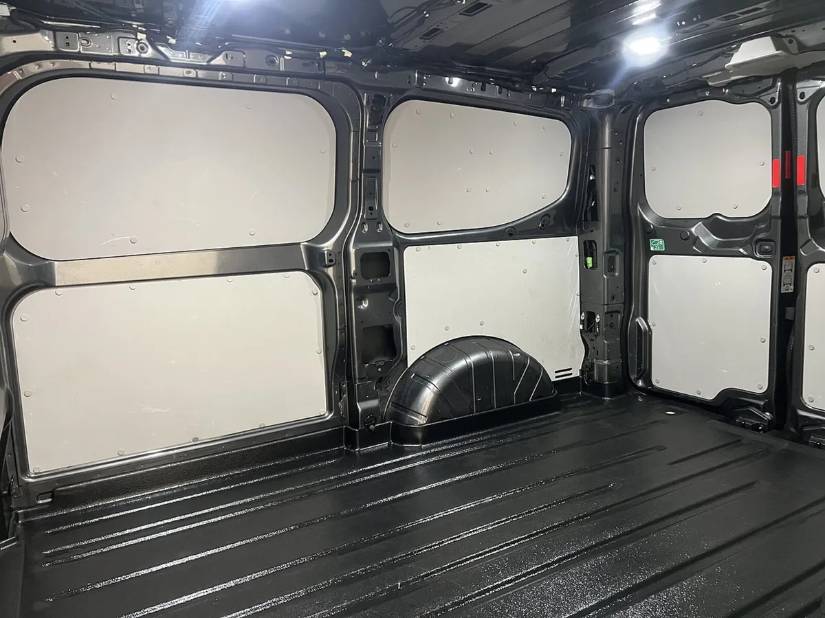 2024 Ford Transit Custom Panel Van - Image 3