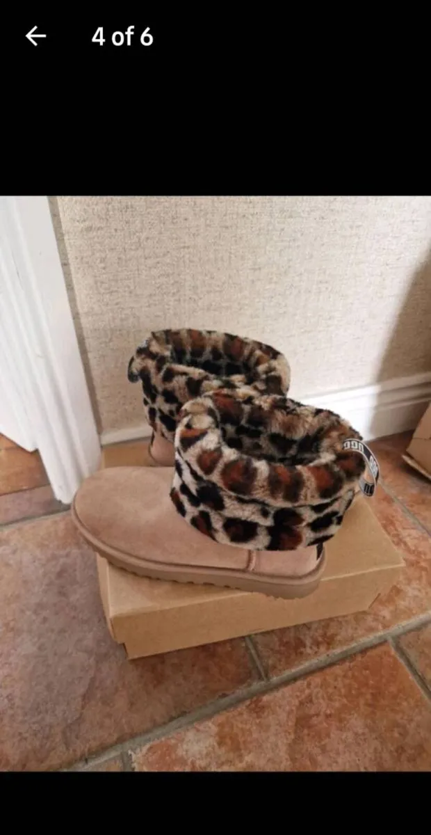 Ugg boots - Image 1