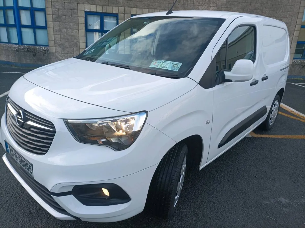 2021 OPEL COMBO 1.5  NO VAT - Image 3