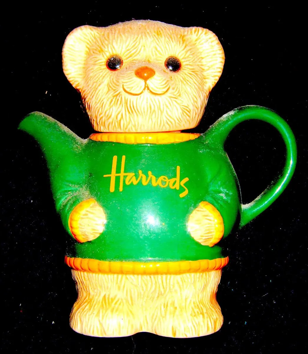 Vintage Harrods Teapot - Image 1
