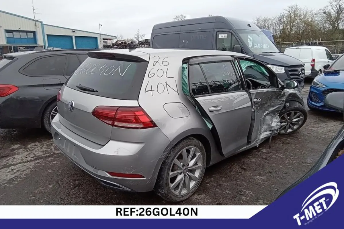 2018 VOLKSWAGEN GOLF BREAKING FOR PARTS - Image 3